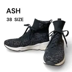 Item thumbnail for item f6b56ede-9e92-48c1-a492-00f7eee44e12