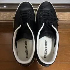 FRED PERRY ブラック スニーカー