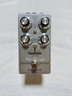 新品 Cornerstone Gladio グラディオ クローン スティーヴィー・レイ ・ヴォーンのサウンドを再現する