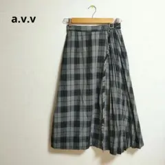 a.v.v キルトプリーツスカート グレー系 チェック柄 大人 上品 Sサイズのサムネイル