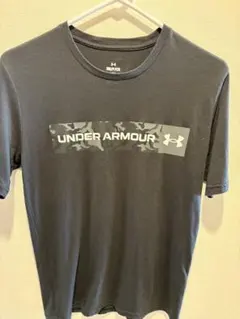 UNDER ARMOUR グレー Tシャツ 濃いグレー　サイズ