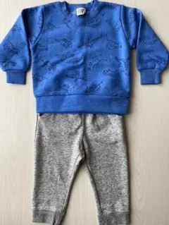 【新品未使用】トレーナー&パンツ　2点セット