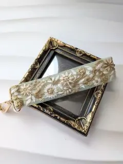 インド刺繍リボン ハンドストラップ ハンドメイド