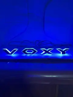 90ＶＯＸＹ ヴォクシー ガーニッシュ　アクリル　ＬＥＤ埋め込み　ブルー