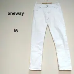ワンウェイ M 白 スキニーデニム 綿混 シンプルのサムネイル
