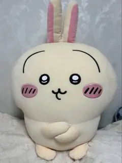 ちいかわ　うさぎだらけくじ　A賞　超BIGぬいぐるみ(腕組み)