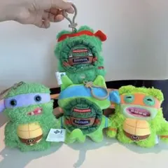 ZURU FUGGLER TMNT ぬいぐるみ キーホルダーのサムネイル