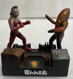 ウルトラマン 戦闘シーン フィギュア