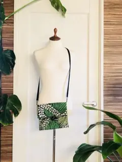 ハワイアン　サコッシュポシェット