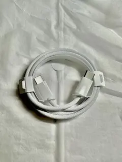 Apple純正　編み込み式USB-C充電ケーブル（1m）