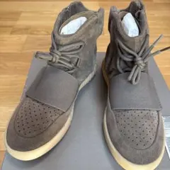Yeezy Boost 750 Light Glay kanye west - メルカリ