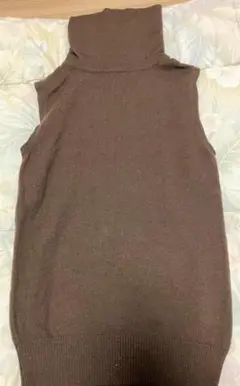 アズノウアズ　 ノースリーブニット