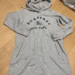 BURBERRY BLUE LABEL パーカー グレー 38のサムネイル