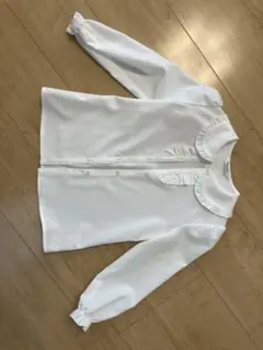 フリル襟ブラウス