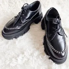 VALENTINO ヴァレンティノ 24AW ジェントルグラムダービーシューズ