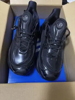 adidas OZVENUZ オズヴィーナス 26cmのサムネイル