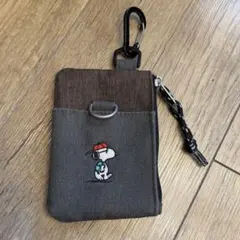 スヌーピー　定期入れ