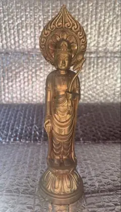 聖観音菩薩　金属製仏像 約23cm