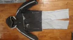 フェニックス　スキーウエア上下セット　黒、グレー