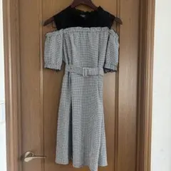 オフショルダー白黒チェックミニワンピース