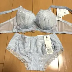Wacoal パルファージュ V-Richブラ E75 Mサイズ　セット