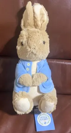 新品タグ付き★ピーターラビット　おすわりピーターbigぬいぐるみ