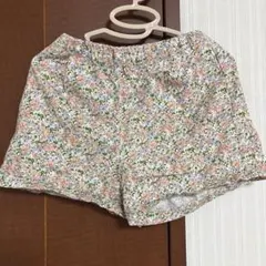 ショートパンツ★120★花柄★ブランシェス