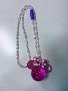 ディズニー　ミニー　光るおもちゃ　ペンダント