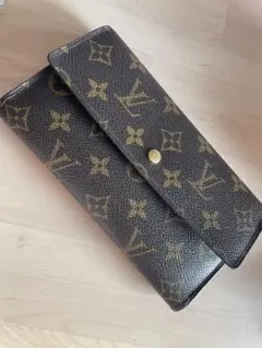 Louis Vuitton モノグラム 三つ折り財布