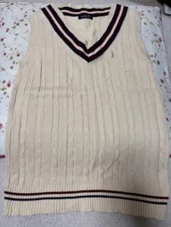 EASTBOY クリーム色 Vネック スクールベスト