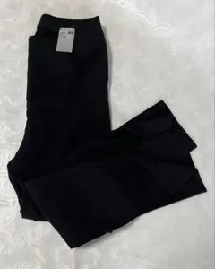 【未着用】UNIQLO★リブスリットレギンス★Ｍ黒10分丈