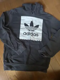 adidas パーカー 黒 size.S