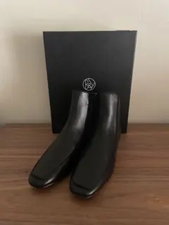 BEAUTY & YOUTH ブラック ジッパー付きブーツ