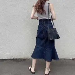 Item thumbnail for item dbf5f39b-10ae-4a91-b551-bc195af077a9