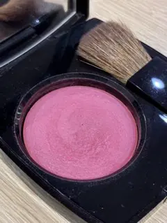 ◎シャネル　ジュ　コントゥラスト　64　ピンクエクスプロージョン