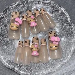 現品　ネイルチップ　日焼けキティ　レオパード　パーツ　ギャル