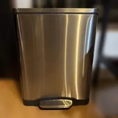Amazonベーシック ゴミ箱 2分別 2×15L 15リットル)のサムネイル