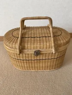 USED オーバル型バスケット（天然素材）
