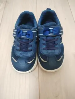 Item thumbnail for item a0f1372b-a8fd-4eaf-8fc2-bb2c43a4e254