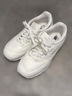 ニューバランス1500 オールレザー ホワイト23.5cm