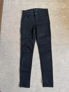 UNIQLO スキニーパンツ黒