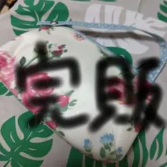 たかちゃん様専用です♪Laura Ashleyポーチ