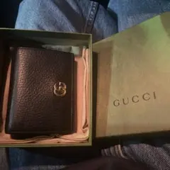 GUCCI ブラック 二つ折り財布