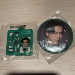 三代目　山下健二郎　カプセル　ガチャ　缶バッジ