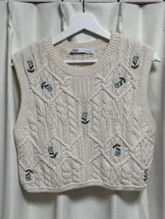ZARA ケーブル編み ニットベスト