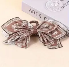 髪　クリップ　ラテ　リボン バンスクリップ ペイズリー ヘアクリップ　ブラウン