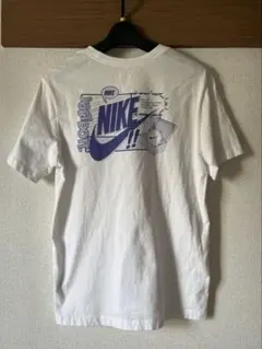 E*l様 NIKE グラフィックプリント Tシャツ