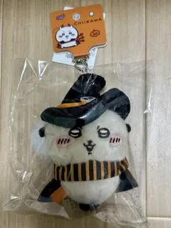 ちいかわ　海外限定　Miniso公式正規品 ハロウィンマスコット　ラッコ