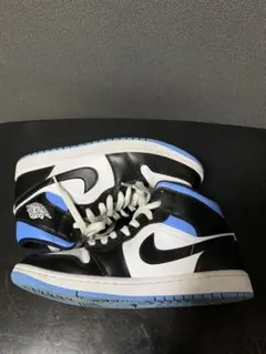 Air jordan 1 mid 