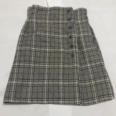 チェック台形スカート　Fサイズ